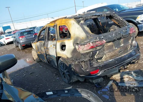 2017 Jeep Grand Cherokee Trailhawk 4X4 from USA, damaged, VIN 1C4RJFLT1HC928455